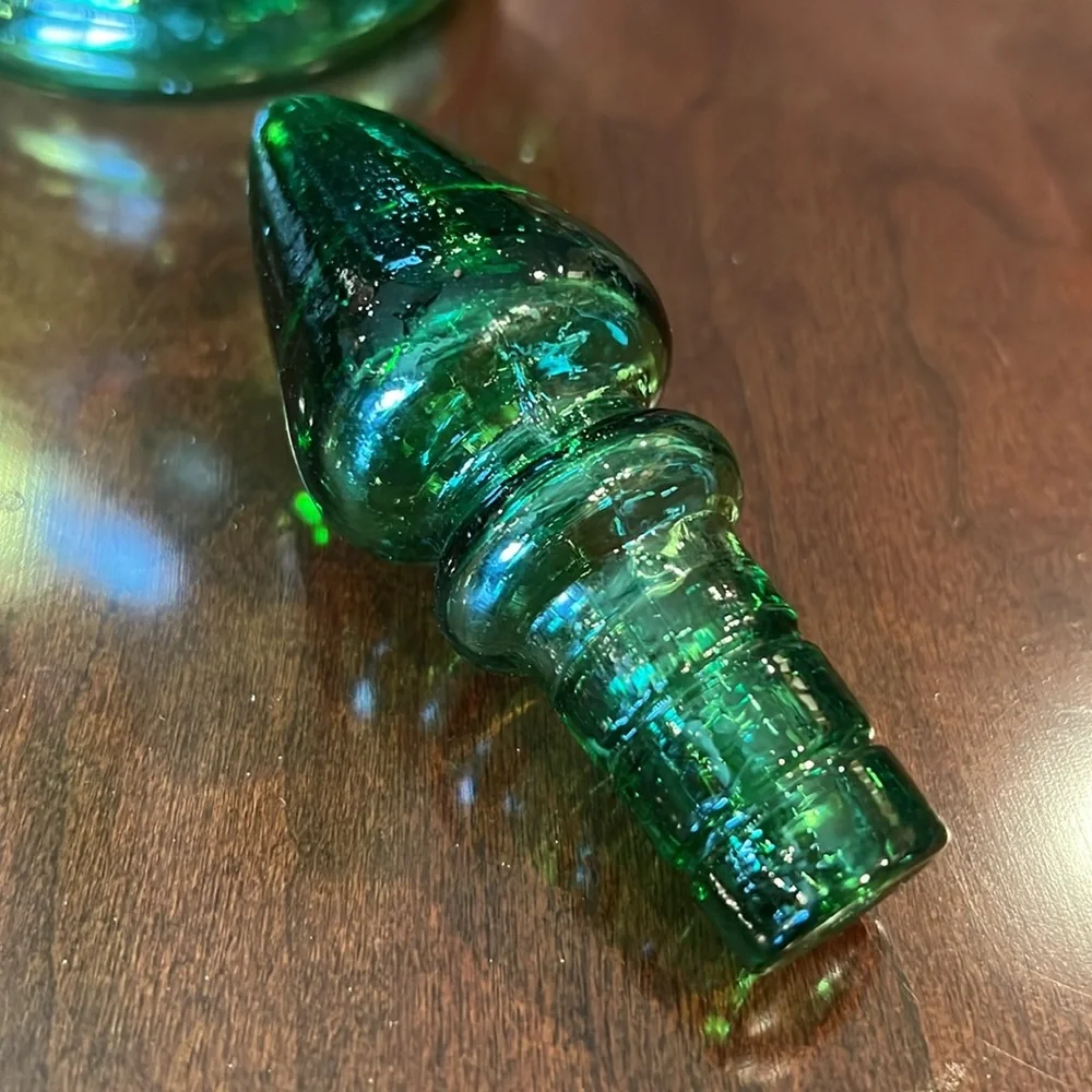 Vintage Italian Green Glass Wine Decanter Ice Chamber Chiller Stopper Hand Blown